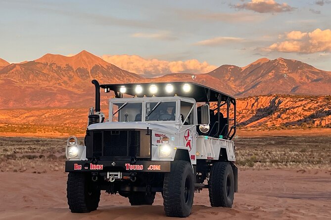 Exciting and Scenic Off-Road Guided Tour of Moabs Backcountry!!! - Positive Guest Experiences