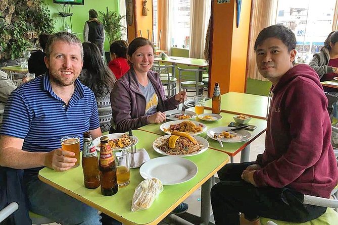 Food History + Local Markets Tour & FruitTasting - Experiencing the Personalized Small Group Tour