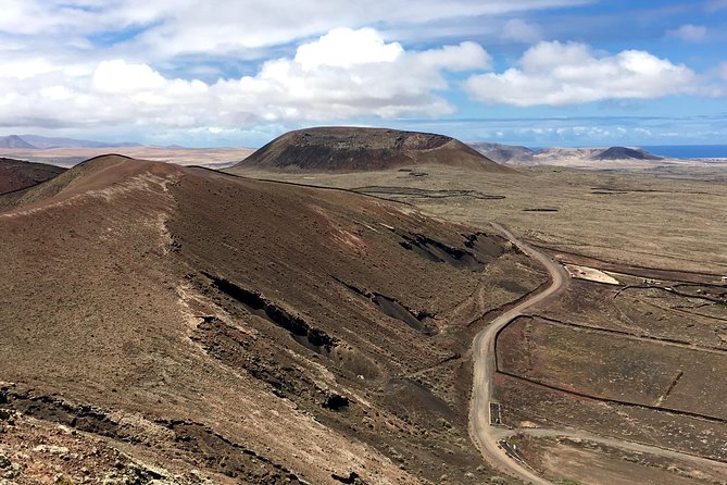 Fuerteventura North Exclusive Tour - Visiting the Piedra Playa Cliffs