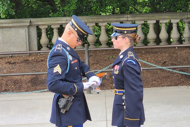 Full-Day Tour in Washington DC - Exploring Arlington National Cemetery