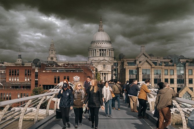 Harry Potter Tour: Guided Tour + Boat Ride - Discover the Magic of London