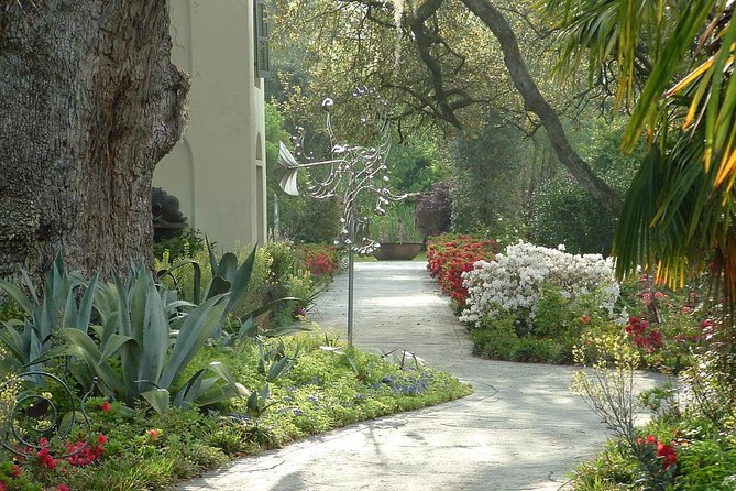 Houmas House Plantation Guided Tour - Visiting the Grounds and Gardens