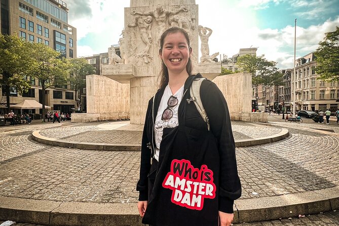 Introduction Walking Tour - Hello Amsterdam - Small Group - Exploring Dam Square