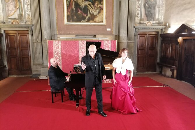 Italian Opera Concert Ticket in Florence's Santa Monaca Church - Venue and Atmosphere