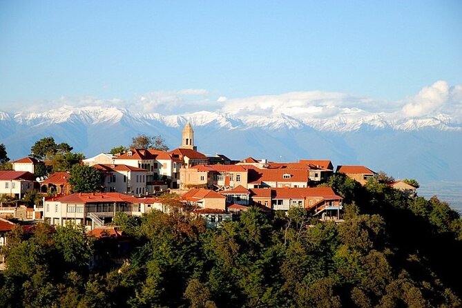Kakheti: Sighnaghi, the City of Love; Bodbe; Corporation Kindzmarauli - Savoring the Flavors of Georgian Cuisine