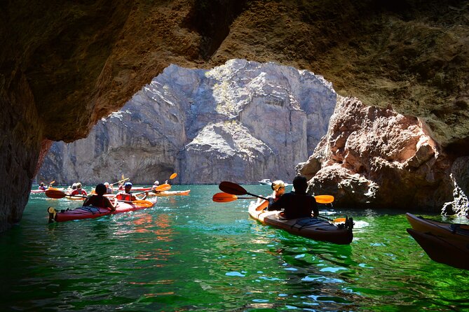 Las Vegas Hot Springs, Kayaking, Hiking, From Base of Hoover Dam! - Getting to the Hoover Dam