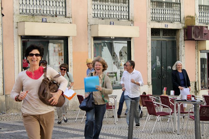 Lisbon Essential Walking Tour: History, Stories and Lifestyle - Discovering the Alfama District