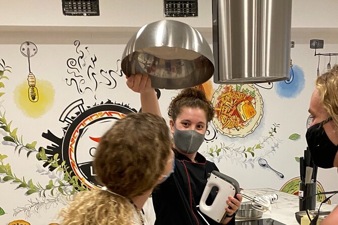 Lisbon Portuguese Cooking Class With 3-Course Dinner - Highlights of the Cooking Experience