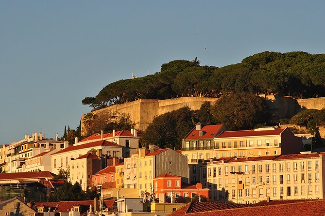 Lisbon Sunset Sailing Cruise With a Drink-2h Small Group Tour - Accessibility and Special Needs