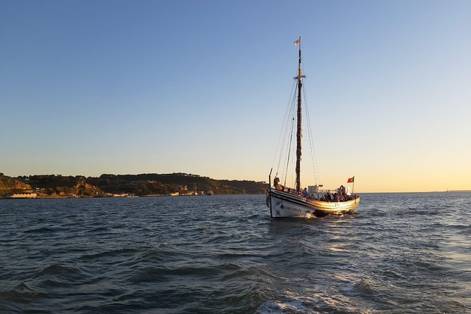 Lisbon Traditional Boats - Guided Sightseeing Cruise - Customer Feedback and Reviews
