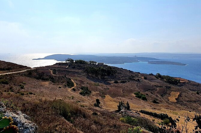 Malta: Gozo Full Day Jeep Tour With Lunch and Boat Trip - Meeting and Pickup Details