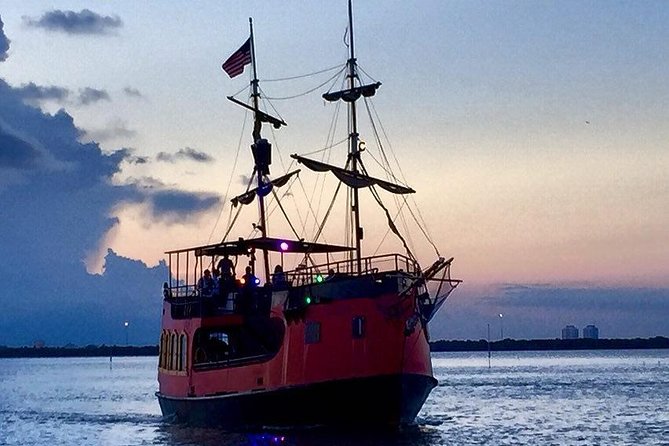 Miami Pirate Boat Tour: Skyline & Millionaires Homes - Guest Reviews and Feedback