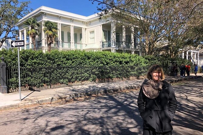 New Orleans Garden District Architecture Tour - A Unique Cultural Immersion