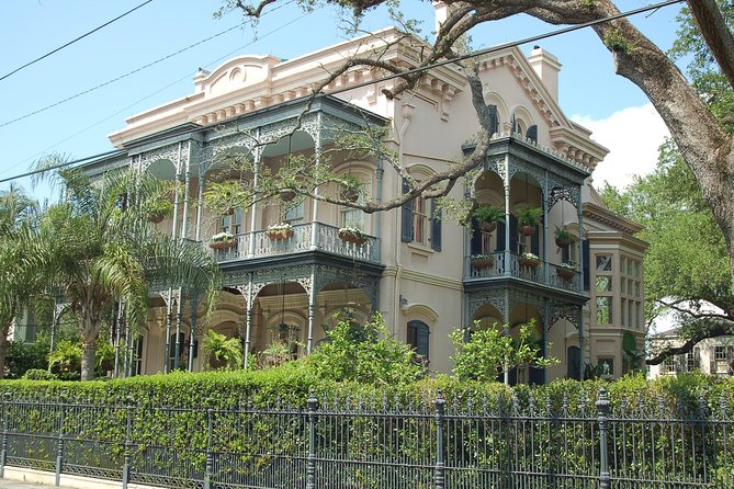 New Orleans Garden District Tour - Tour Logistics and Accessibility