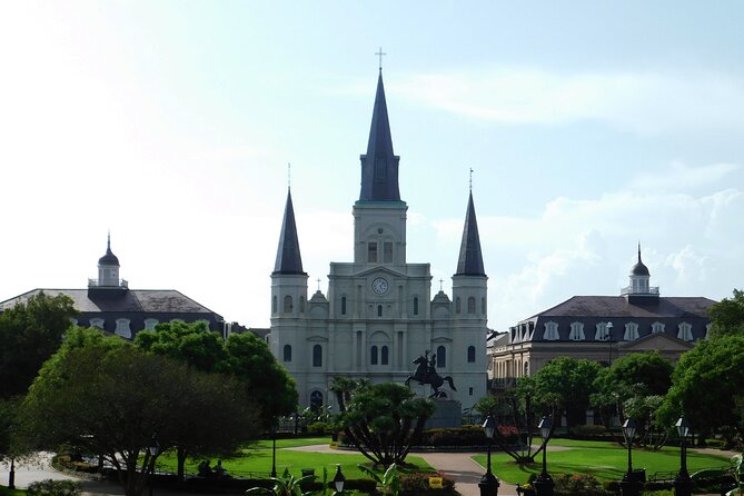 New Orleans Voodoo & French Quarter Cultural Walking Tour - What to Expect