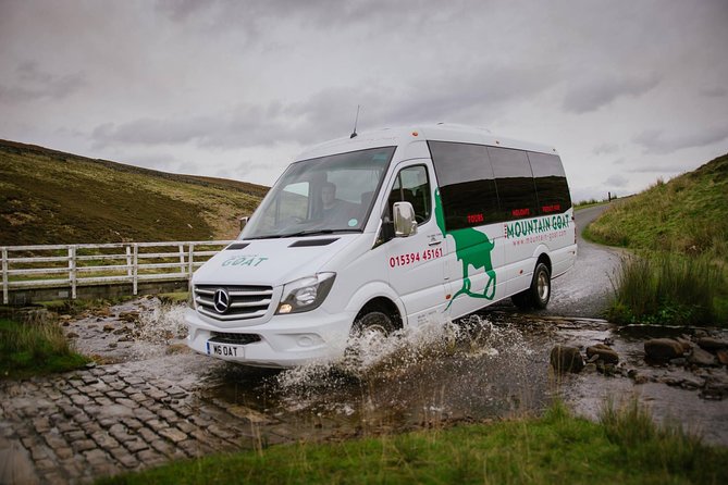 North York Moors and Whitby Day Tour From York - Visiting Beggers Bridge in Glaisdale