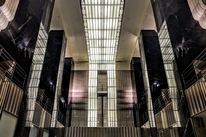 Original Chicago Architecture Interiors Tour: Dazzling Interiors - Ideal for Architecture Enthusiasts
