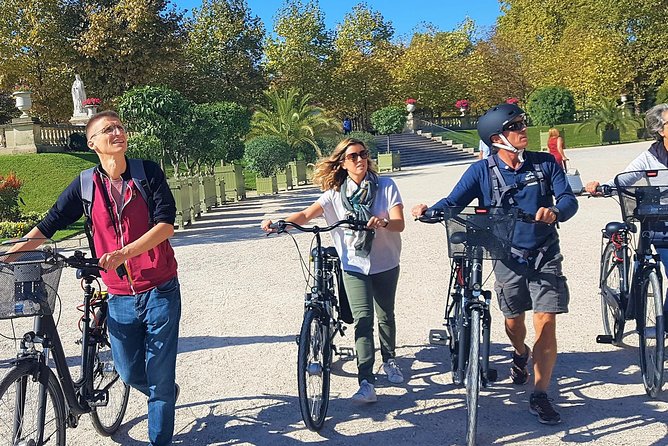Paris: Charming Nooks and Crannies Bike Tour - Booking and Availability