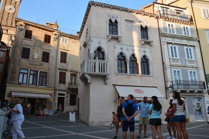 Piran Walking Tour With Local Wine and Food Tasting - Tour Inclusions and Accessibility Details