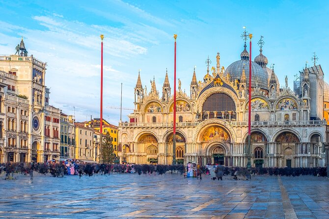 Private Doges Palace and Saint Marks Basilica Walking Tour - Exploring St. Marks Basilica