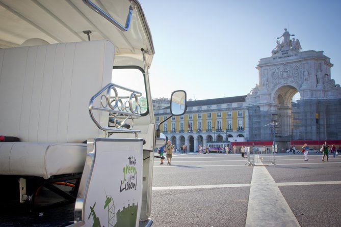 Private Eco Tuk Tuk Tour Through the Heart of the City - Taking in the Citys Rich Culture