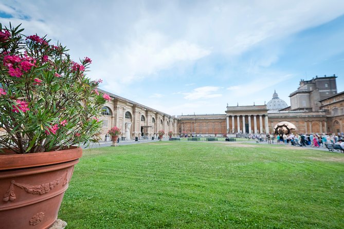 Private Vatican Museums Tour With Sistine Chapel & St. Peters Basilica - Meeting Point and Location