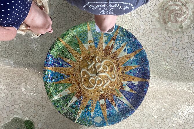 Sagrada Familia and Guell Park Small Group Tour: Drink and Tapa - Concerns