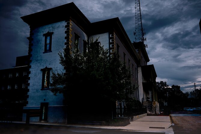Sixth Sense Savannah Ghost Tour - Preparing for the Tour