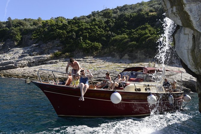 Small Group Boat Tour to Sorrento Coast, Capri & Blue Grotto - Preparing for the Boat Excursion