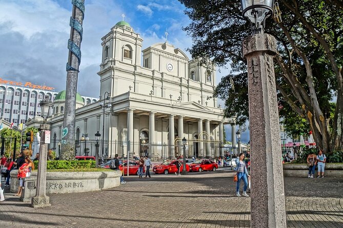 Small Group Cultural Walking Tour in San Jose Costa Rica - Praise for Tour Guides