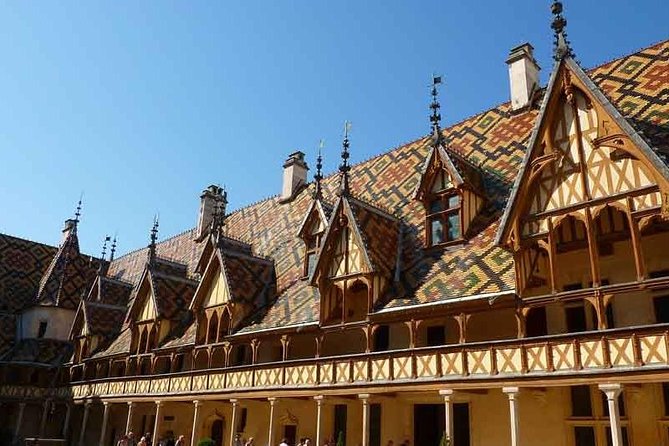 Small-Group Full-Day Tour of Côte De Nuits, Côte De Beaune Vineyards and Beaune Historical District - Guest Reviews