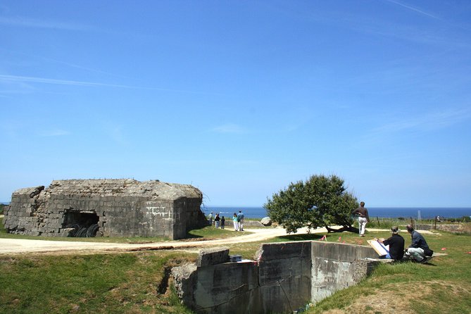 Small Group Guided D-Day Tour and Mémorial De Caen Museum - Traveler Experiences and Insights