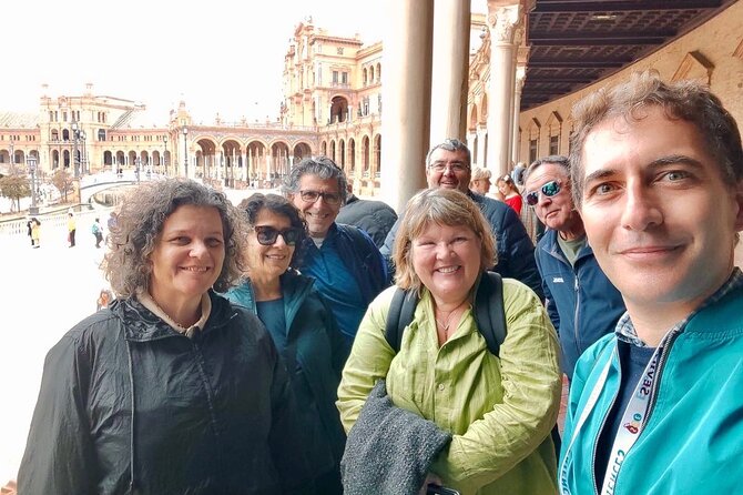 Small-Group Highlights Walking Tour of Monumental Seville - Accessibility and Convenience