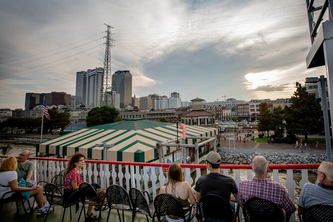 Steamboat Natchez VIP Jazz Dinner Cruise With Private Tour and Open Bar Option - Exploring the Steamboat Natchez