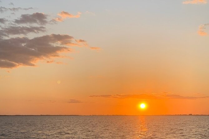Sunset Dolphin Cruise With Sanibel Lighthouse Views - Crew Expertise and Hospitality