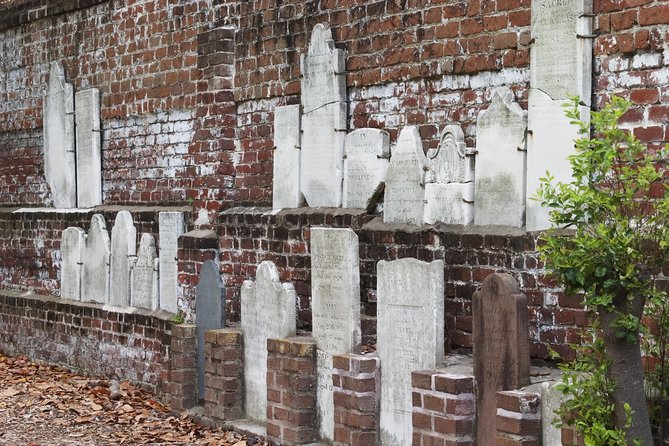 The Grave Tales Ghost Tour in Savannah - Evaluating the Tours Strengths and Weaknesses