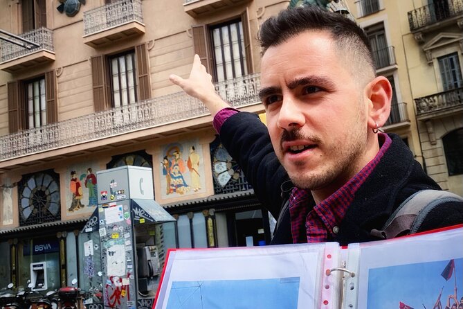 The Spanish Civil War & Franco Barcelona Walking Tour - Understanding the Complex Political Factions