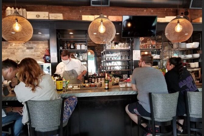 Undiscovered Charleston: Half Day Food, Wine & History Tour With Cooking Class - Savoring the Lowcountry Lunch
