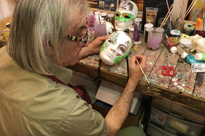 Venice Carnival Mask-Making Class in Venice, Italy - Navigating the Class Location: Saint Marks Square