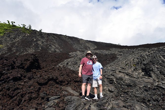 Volcano National Park Adventure From Kona - Experiencing Punaluu Black Sand Beach