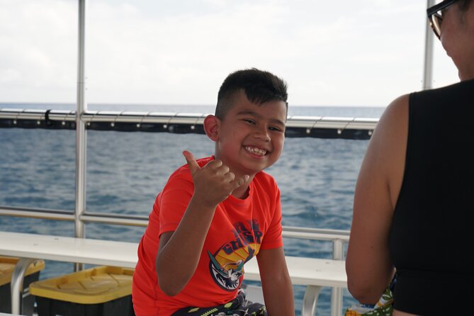 Waikiki Green Sea Turtle Snorkeling Tour - Boat Excursion - Inclusions and Group Size