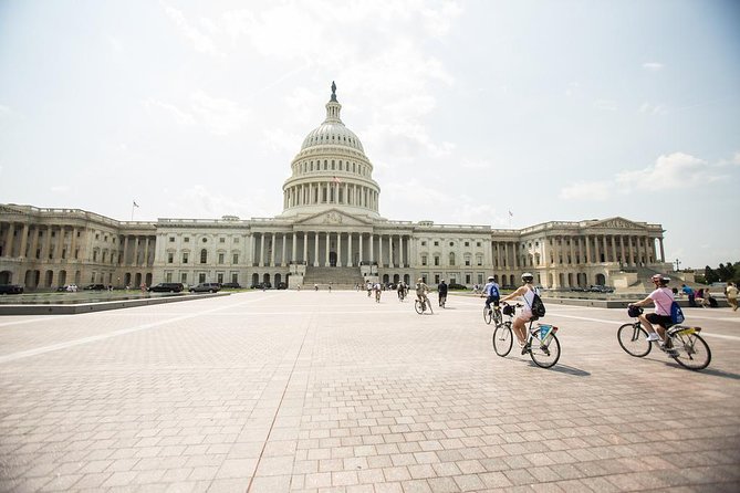 Washington DC Capital Sites Bike Tour - Experiencing the Smithsonian Museums