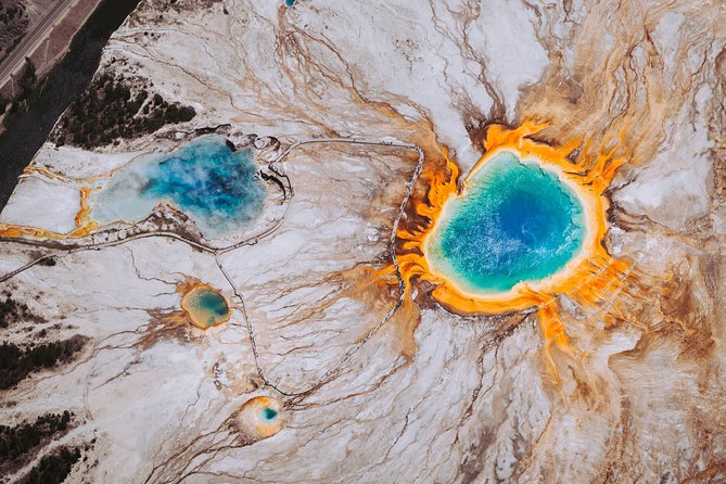 Yellowstone National Park Tour From Jackson Hole - Discovering the Grand Canyon of Yellowstone