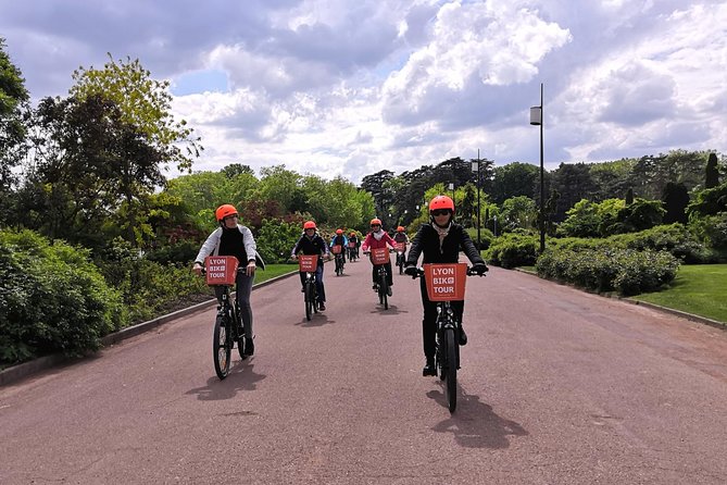 2h - Electric Bike Tour of Lyon With a Local Guide - Discovering Iconic Landmarks and Hidden Gems