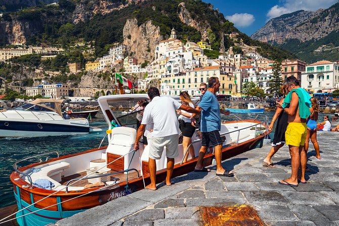 Amalfi Coast Boat Tour From Sorrento With Positano Visit - Wandering the Streets of Positano