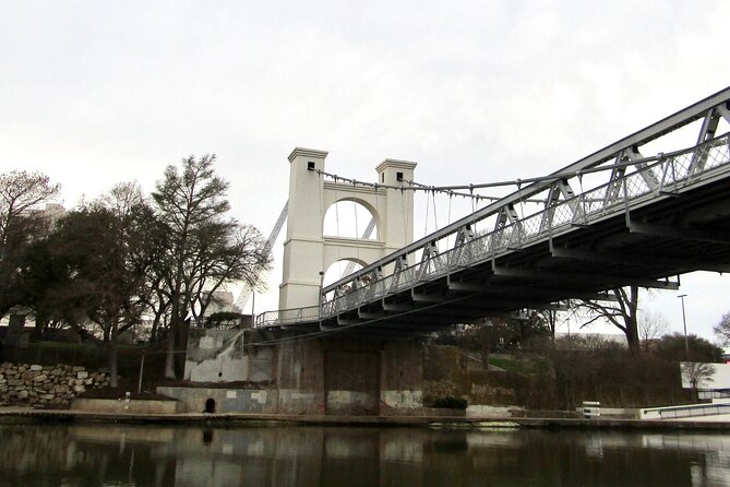 Amazing Brazos River Morning or Sunset Boat Adventure in Waco - Exploring Wacos History and Culture