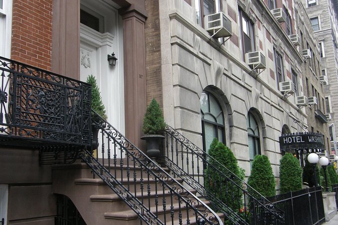 Artistic, Alternative Greenwich Village Walking Tour - Notable Figures of Greenwich Village
