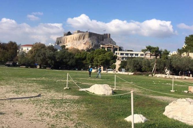 Athens Half Day Tour, Acropolis, Parthenon, Temple of Olympian Zeus & Hephaistus - Visiting the Temple of Olympian Zeus