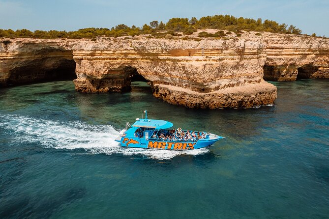 Benagil Caves and Dolphin Watching - 2.5h - Safety Measures and Crew