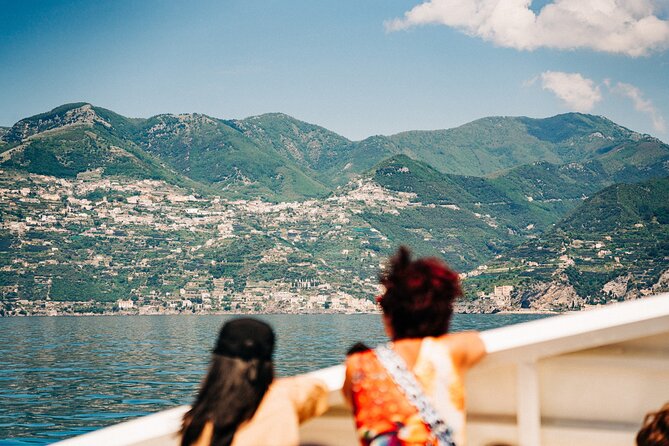 Boat-Hopping on the Amalfi Coast & Positano: Day Trip From Rome - Seasonal Considerations for the Tour